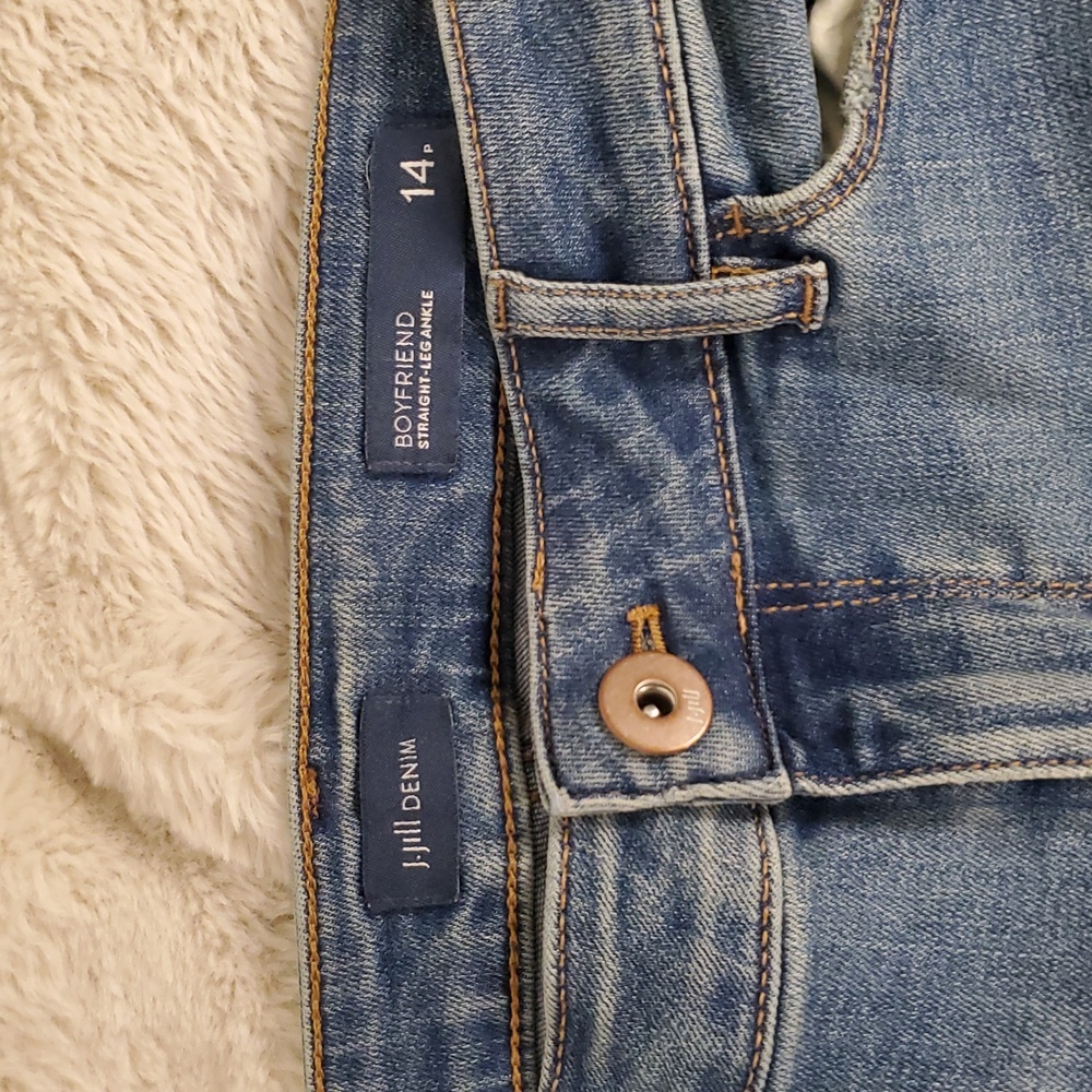 J. Jill Denim Boyfriend Straight Leg Ankle Jeans 14P - Picture 4 of 10